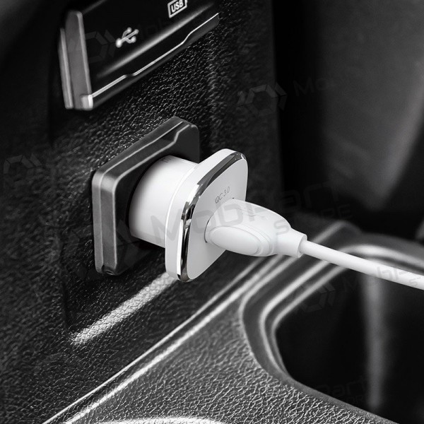 Cargador automobilinis Borofone BZ12A Quick Charge 3.0 + Type-C (blanco)